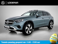 Mercedes-Benz GLC-klasse - 300e 4MATIC Business Solution Luxury | Panoramaschuifdak | Trekhaak | Smartphone integrati