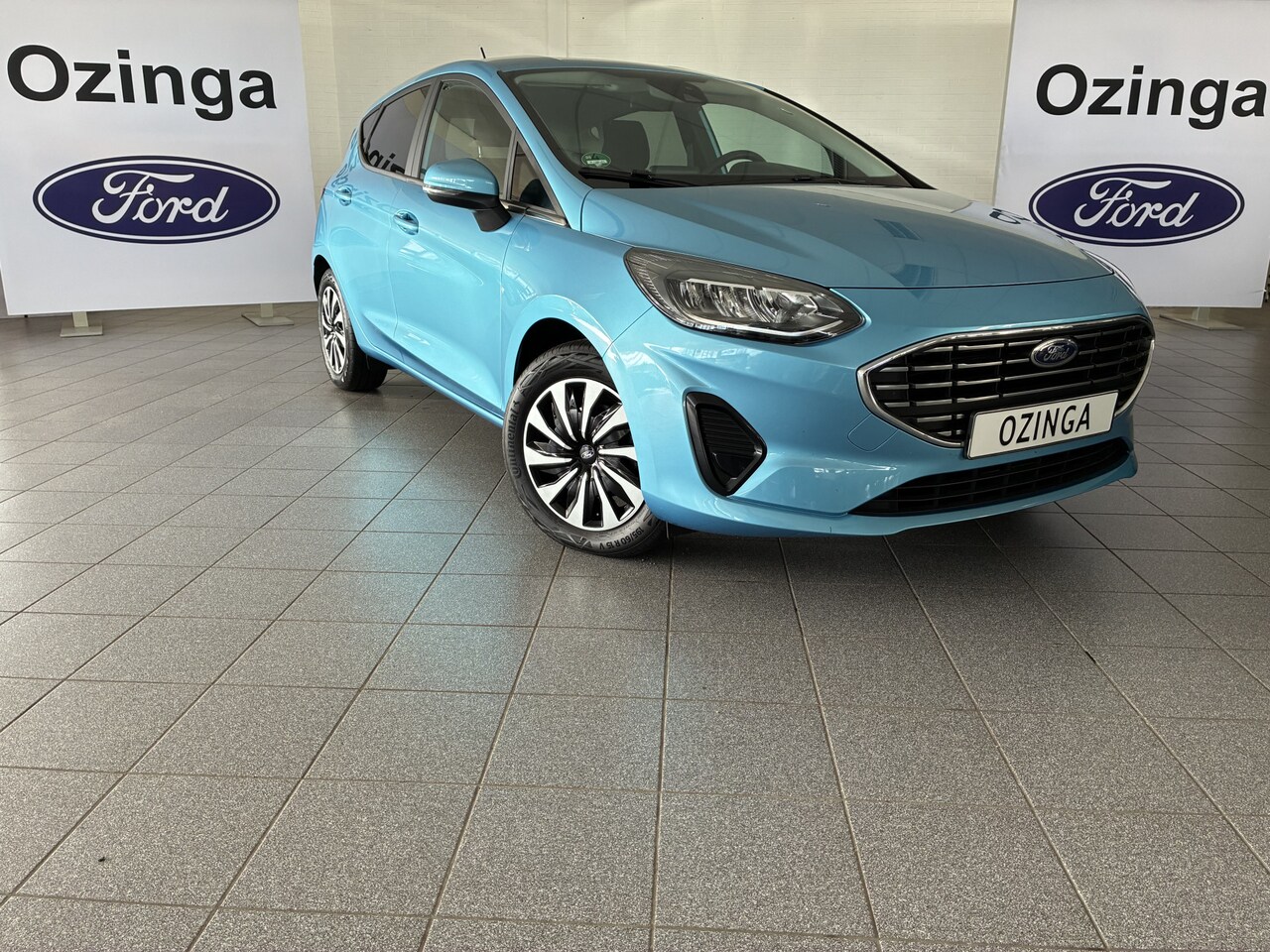 Ford Fiesta - 125pk Hybride Titanium MHEV winterpakket-apple carplay-privacyglass - AutoWereld.nl