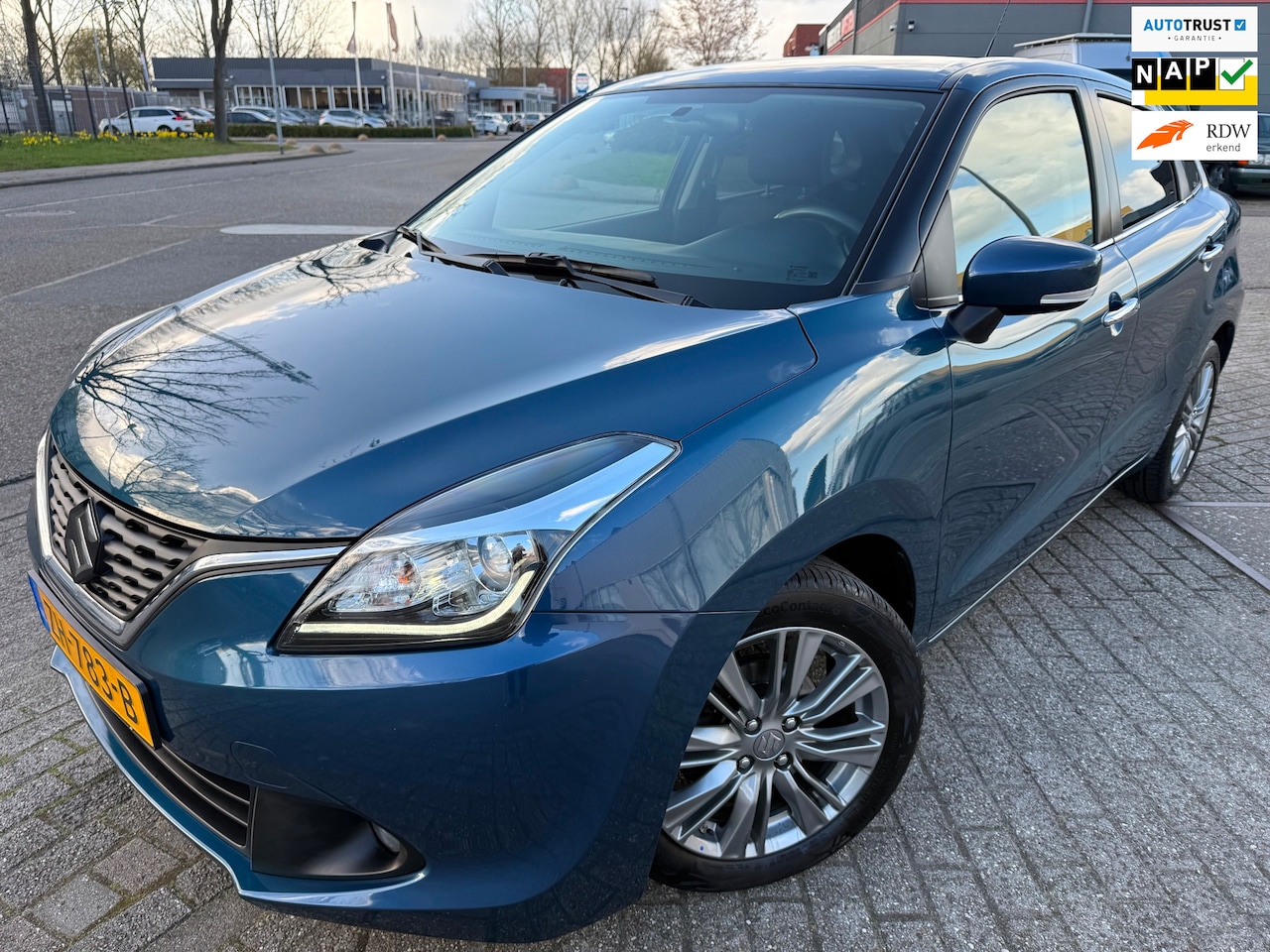 Suzuki Baleno - 1.2 Smart HYBRID 2019 HIGH EXECUTIVE ACC CARPLAY KEYLESS LED - AutoWereld.nl