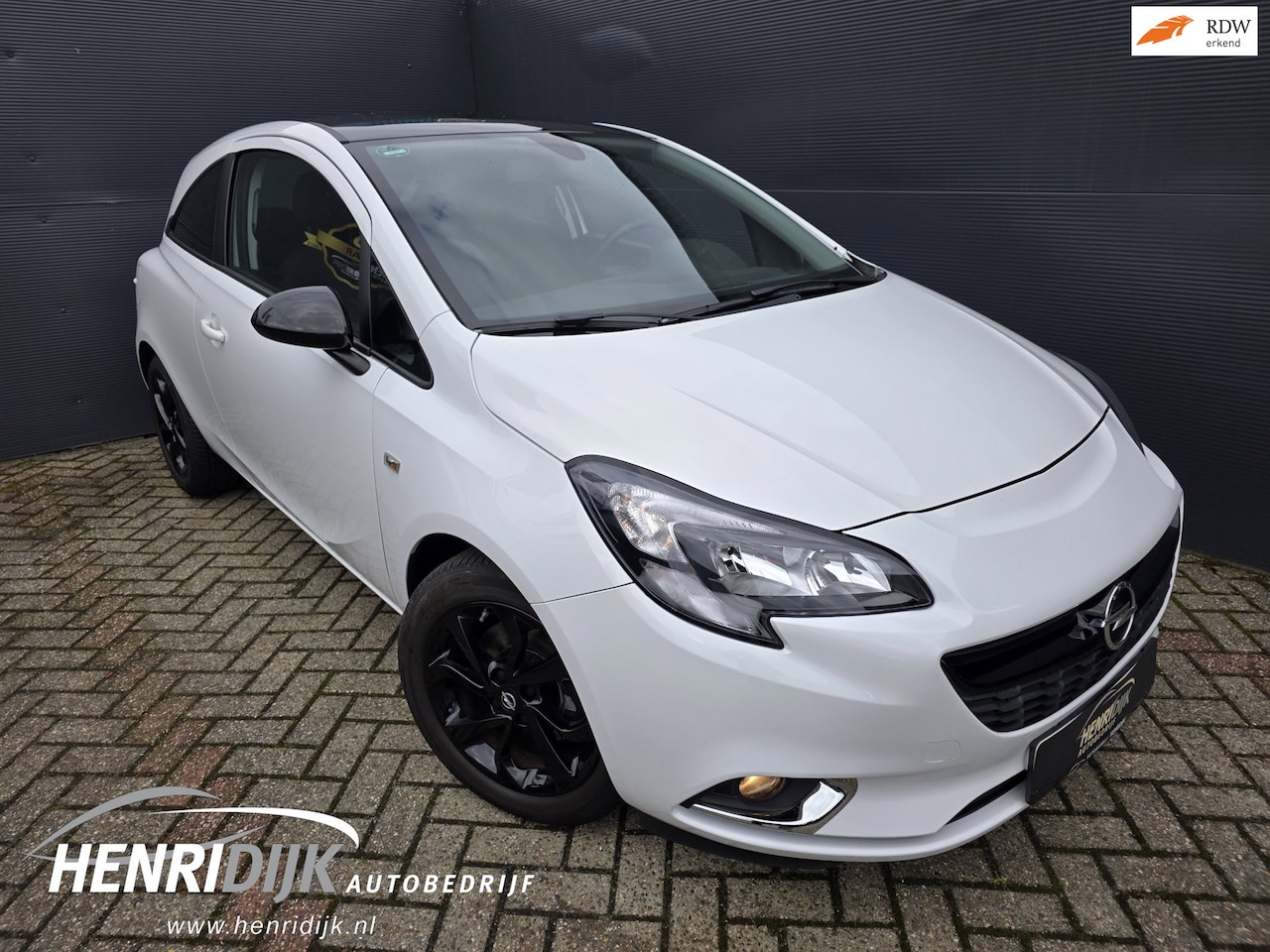 Opel Corsa - 1.4 Color Edition Cruise / Stoel-Stuur verwarming / Airco / PDC - AutoWereld.nl