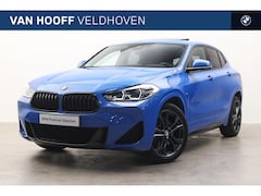 BMW X2 - sDrive20i High Executive M Sport Automaat / Panoramadak / Sportstoelen / Comfort Access /