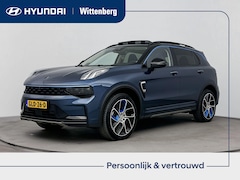 Lynk & Co 01 - 1.5 | Schuif/kanteldak | Achteruitrij camera | Parkeersensoren | Cruise control | Stoelver