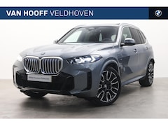 BMW X5 - xDrive50e High Executive M Sport Automaat / Trekhaak / Panoramadak / Comfortstoelen / Comf