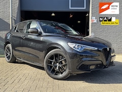 Alfa Romeo Stelvio - 2.0 T AWD Veloce Ti Navi.Panodak.CruiseC.Carbon.Camara.LMV