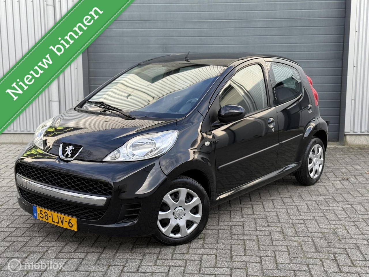Peugeot 107 - 1.0-12V Urban Move | Airco | Elektr ramen - AutoWereld.nl