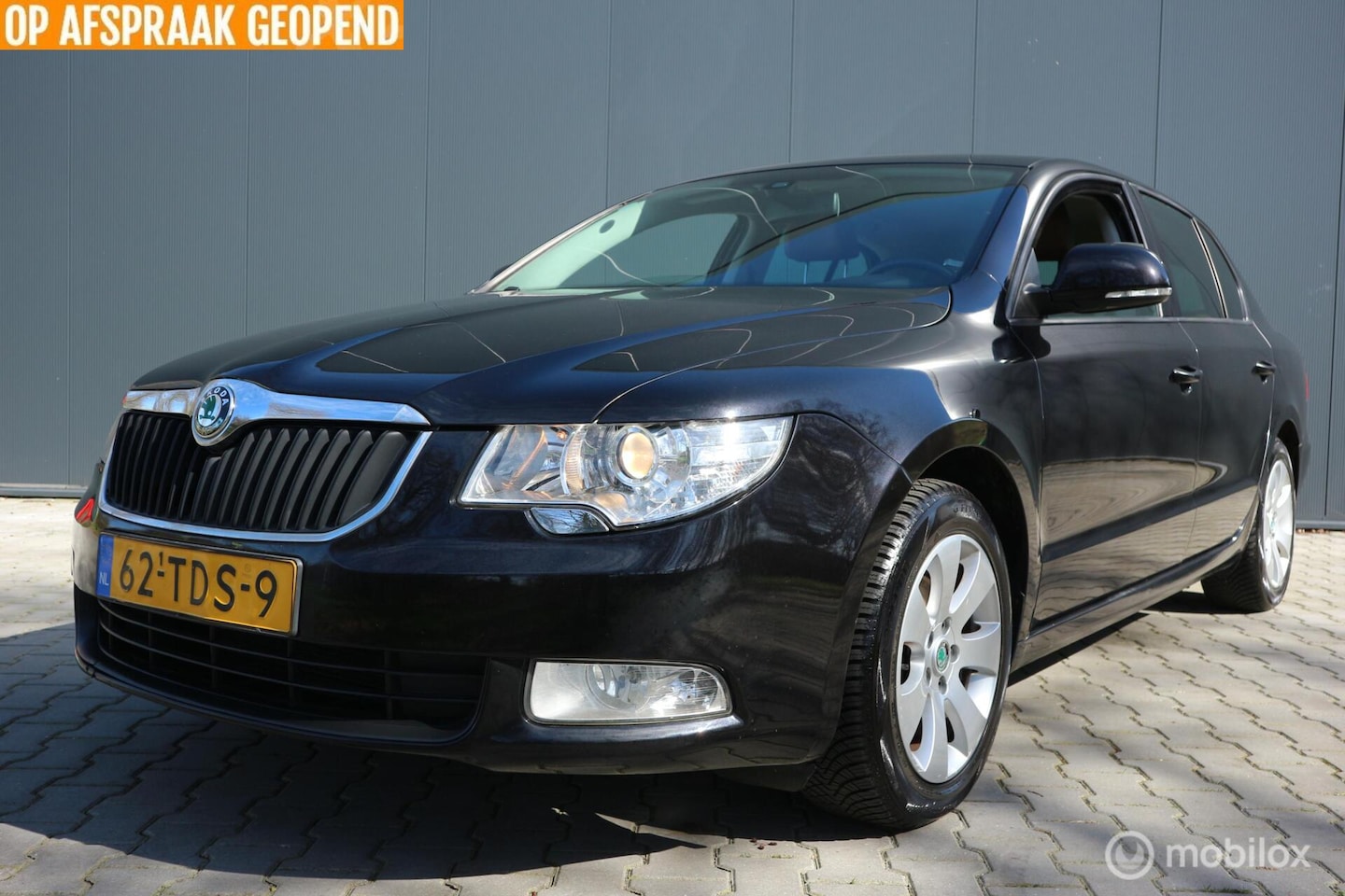 Skoda Superb - 1.4 TSI Greentech LEDER/ECC/NAVIGATIE/PDC/NAP - AutoWereld.nl