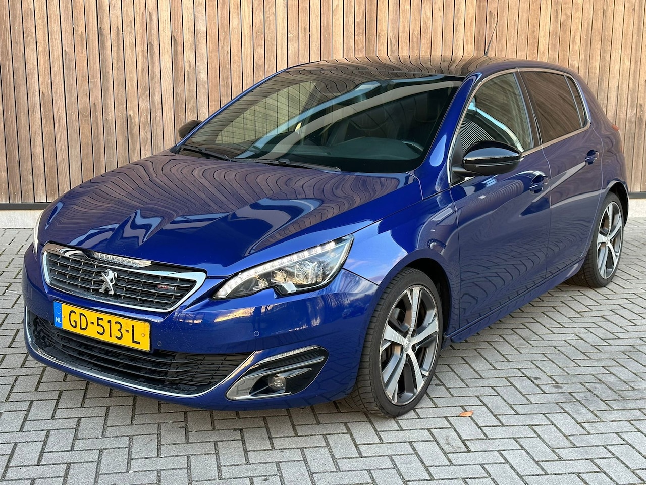 Peugeot 308 - 1.2 PureTech Blue Lease GT-line | FULL OPTIONS | - AutoWereld.nl