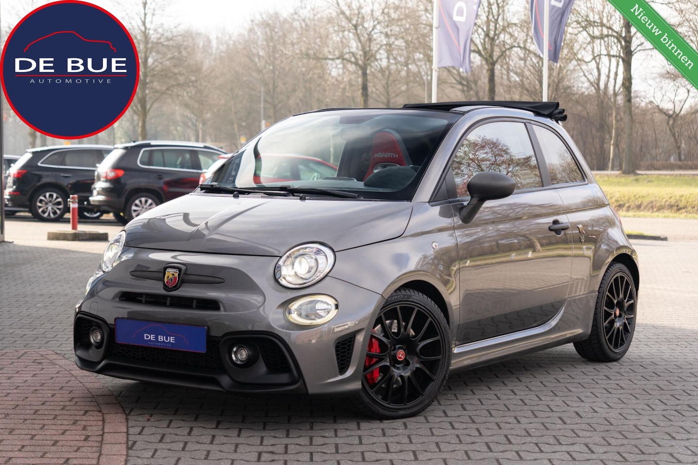 Abarth 595 - C 1.4 T-Jet Abarth 595 Competizione | 180Pk | Cabrio | Automaat | Brembo | Xenon | Leder | - AutoWereld.nl