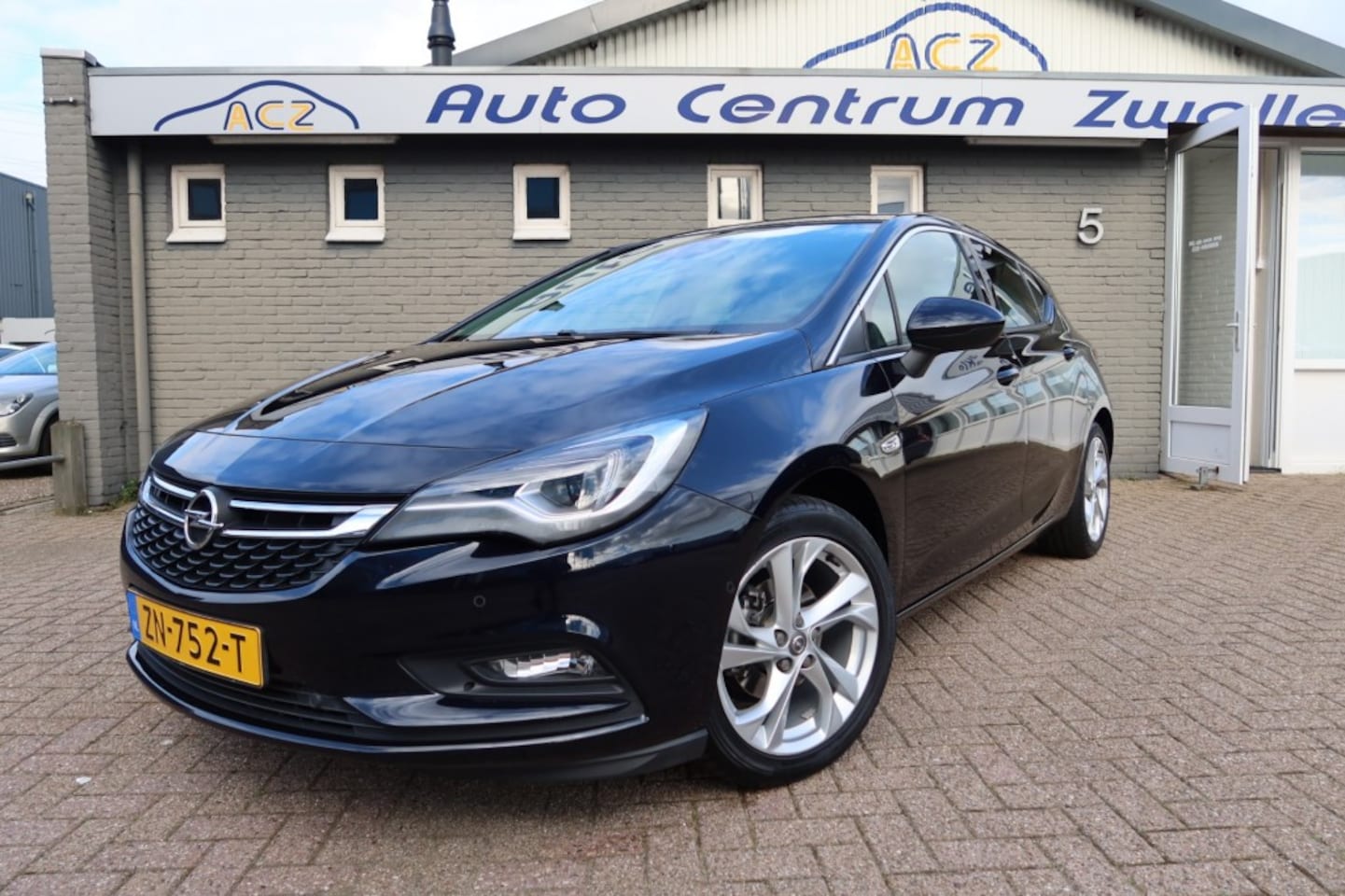 Opel Astra - 1.4 T. INNOVATION, NAVI, CAMERA , APPLE CARPLAY , ENZ... - AutoWereld.nl