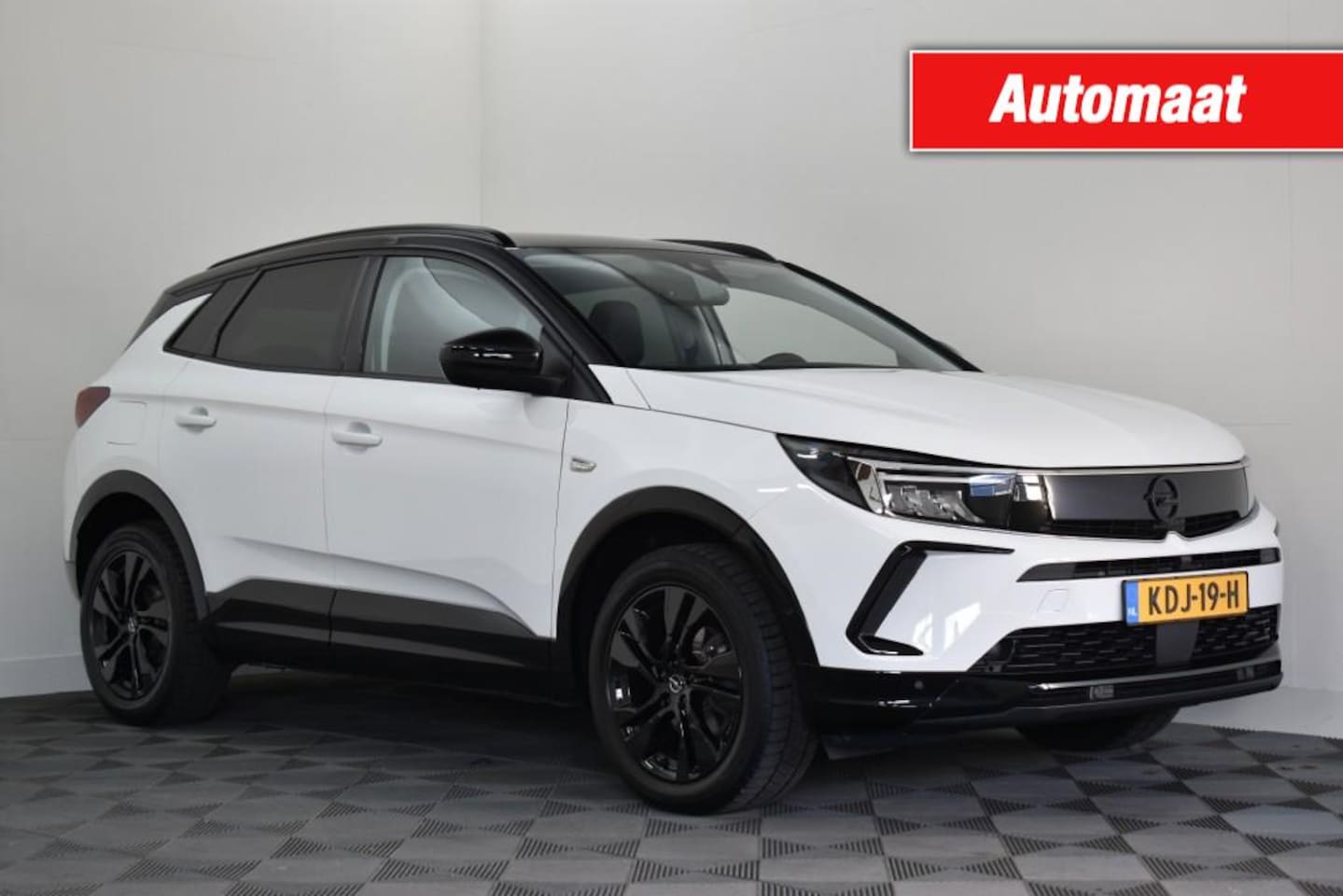 Opel Grandland - 1.2 Turbo 130PK GS-LINE Automaat - AutoWereld.nl