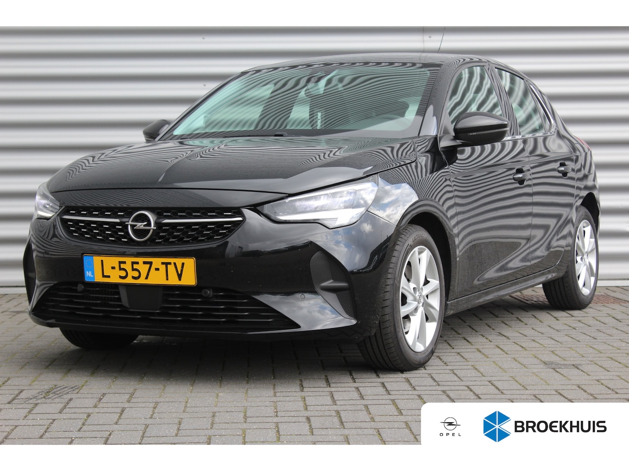 Opel Corsa - 1.2 TURBO 100PK ELEGANCE / NAVI / LEDER / CLIMA / LED / PDC / 16" LMV / CAMERA / KEYLESS / - AutoWereld.nl