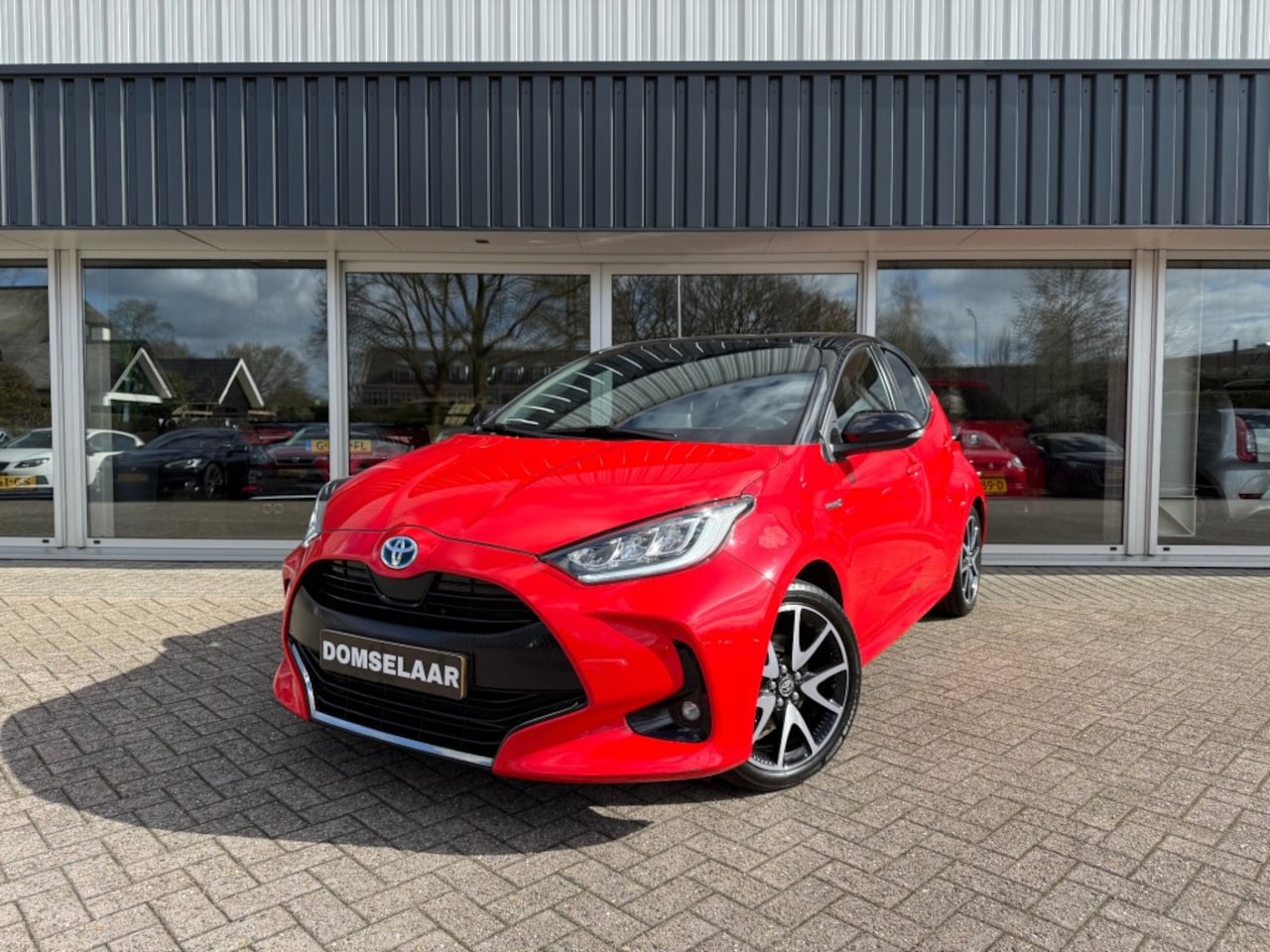 Toyota Yaris - 1.5 Hybrid Launch Edition Apple Carply Android Auto Camera Trekhaak - AutoWereld.nl