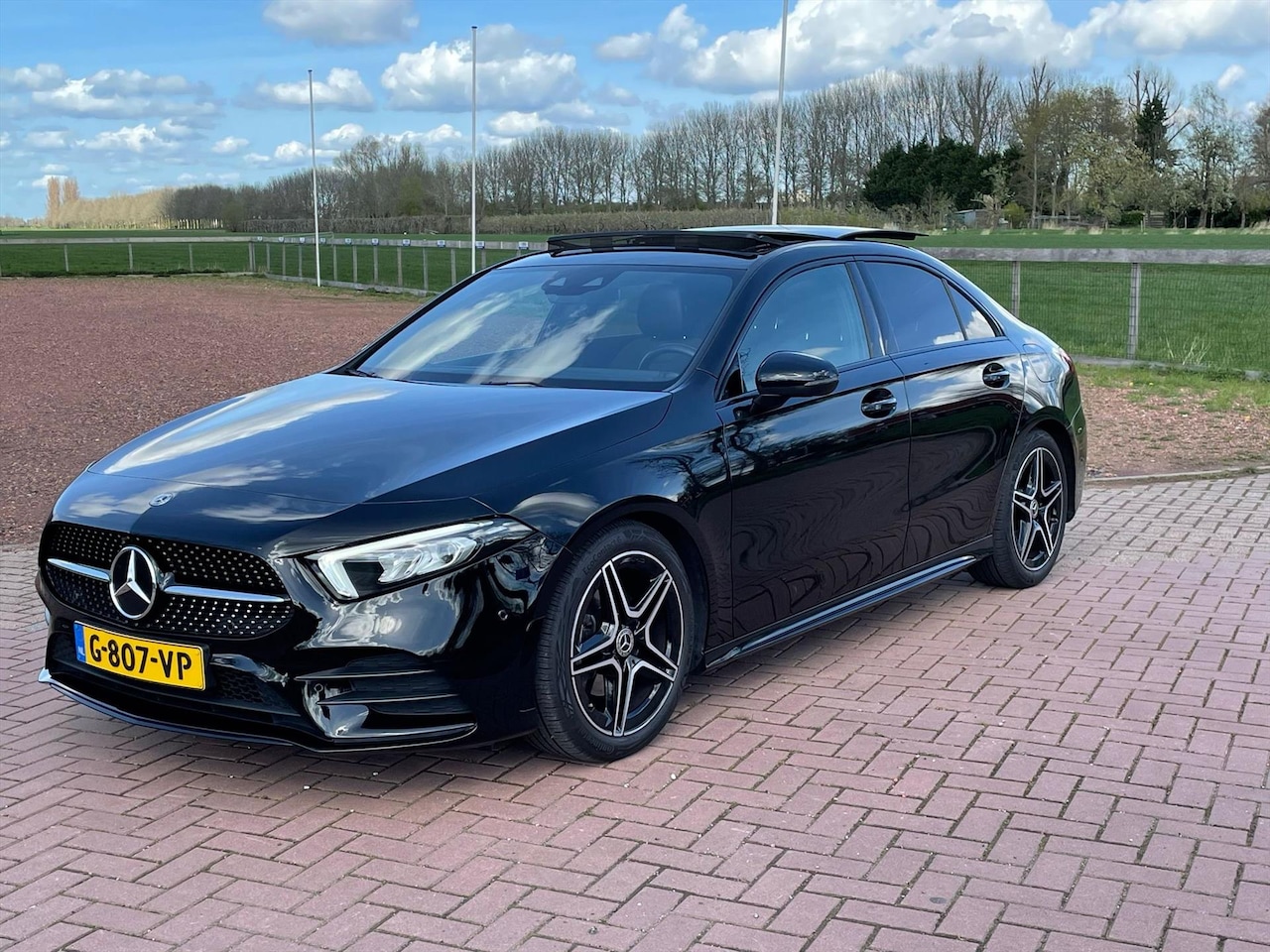 Mercedes-Benz A-klasse - Limousine A 180 d 116pk 7G-DCT Launch Edition AMG Line - AutoWereld.nl