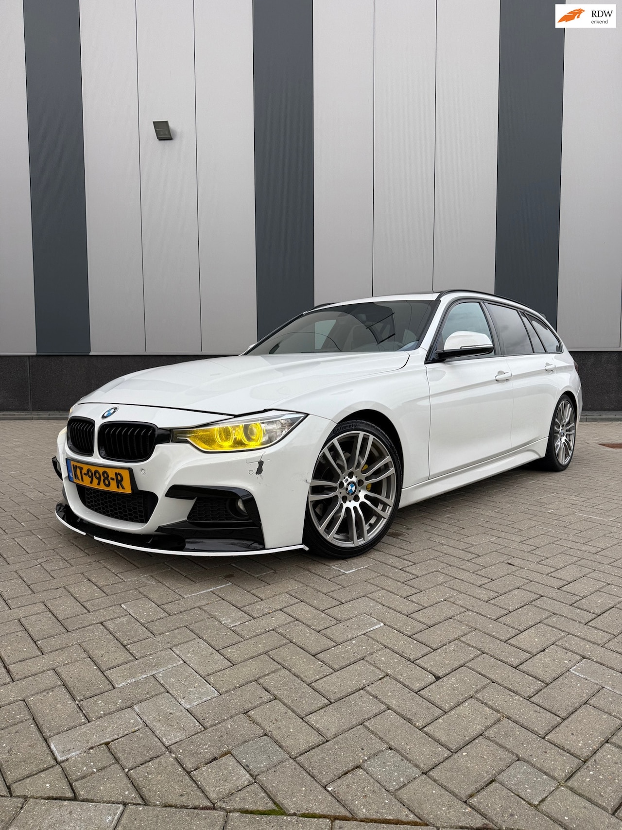BMW 3-serie Touring - 330d Touring 3.0 Automaat | Full option | Top staat - AutoWereld.nl