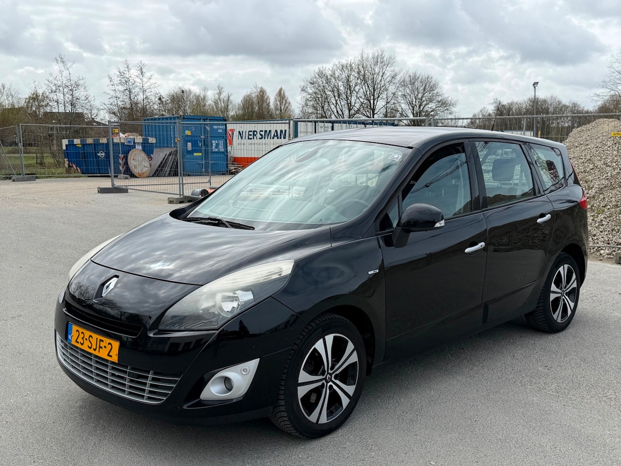 Renault Grand Scénic - 2.0 Bose Automaat! 226.000km! BJ 2011! - AutoWereld.nl