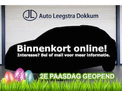 Volvo V40 Cross Country - 1.5 T3 Summum Trekhaak | Pano | Memory | Camera | LED | Bluetooth | Navi | Keyless | Leder