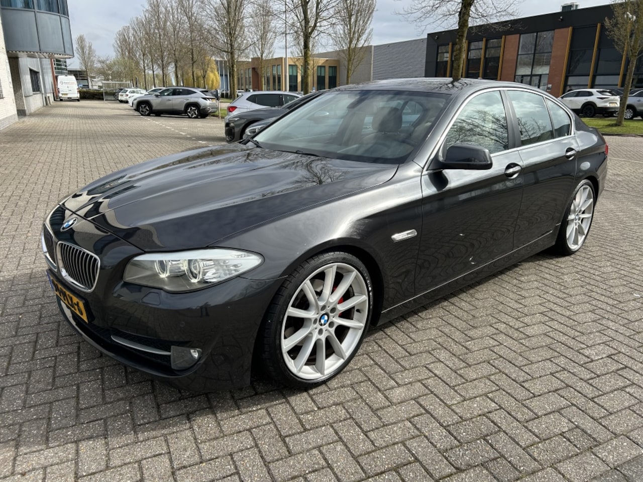 BMW 5-serie - 523i High Executive 204PK LEER STOELVW NAP! - AutoWereld.nl