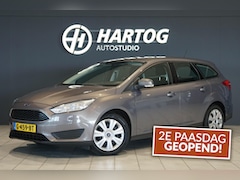 Ford Focus Wagon - 1.0 + STOEL/STUURVERWARMING