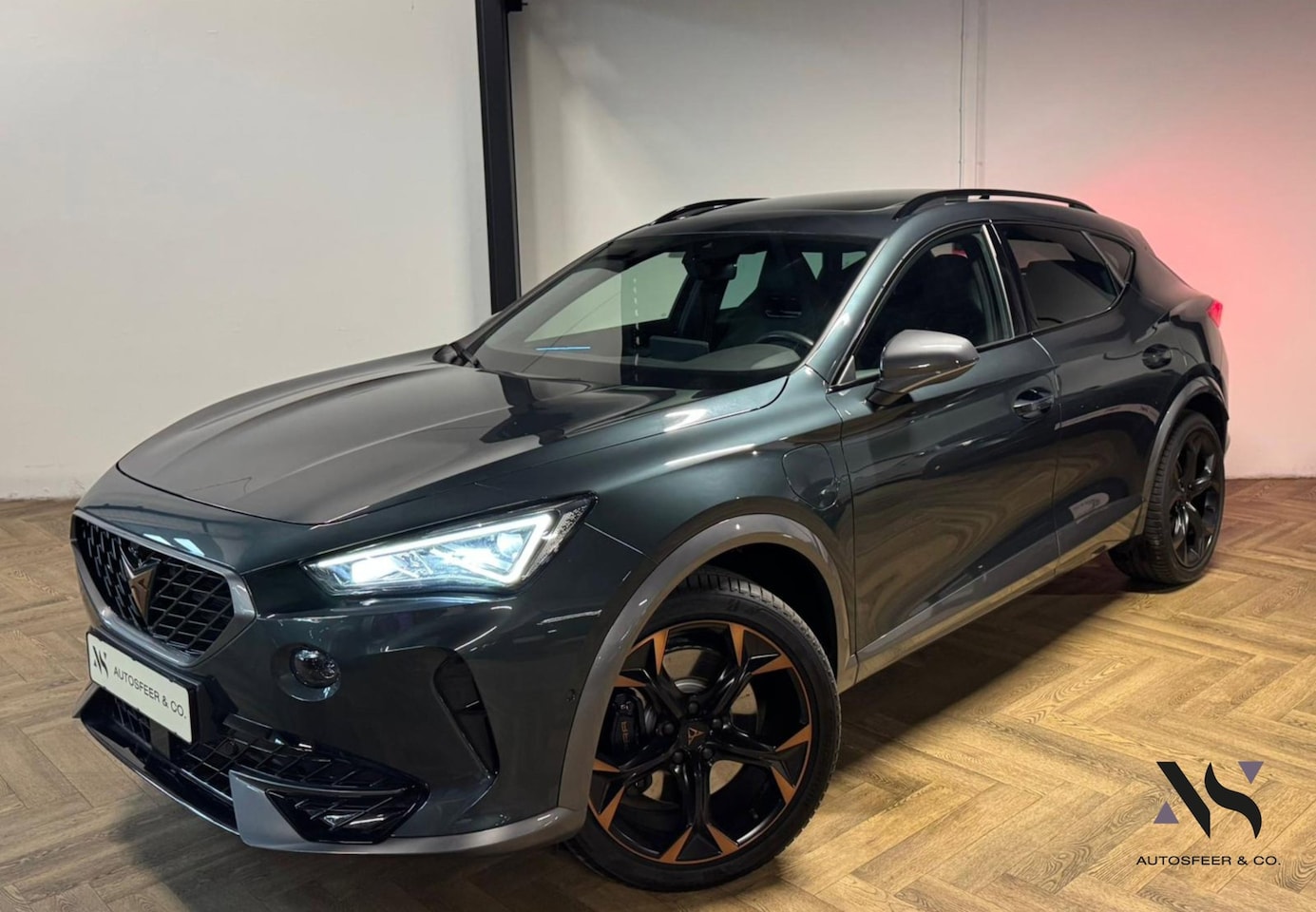 CUPRA Formentor - 1.4 e-Hybrid VZ Performance PANO KEYLESS 360 - AutoWereld.nl