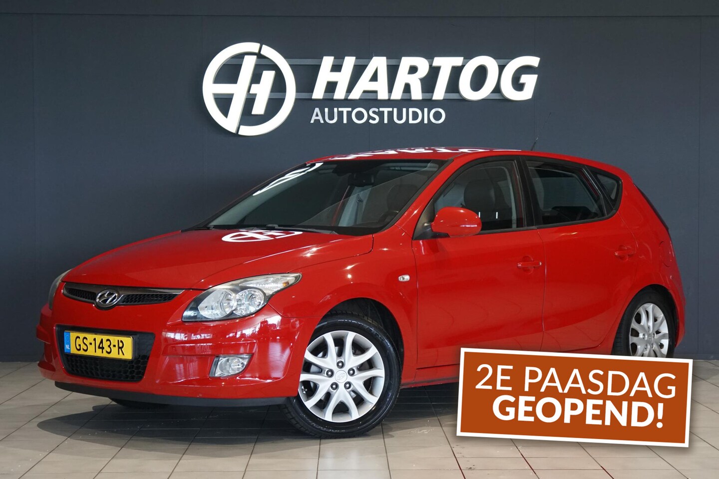 Hyundai i30 - 2.0i i-Catcher + AUTOMAAT / LEDER / DEALER ONDERHOUDEN / STOELVERWARMING - AutoWereld.nl