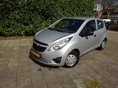 Chevrolet Spark - 1.0 16V LE met APK