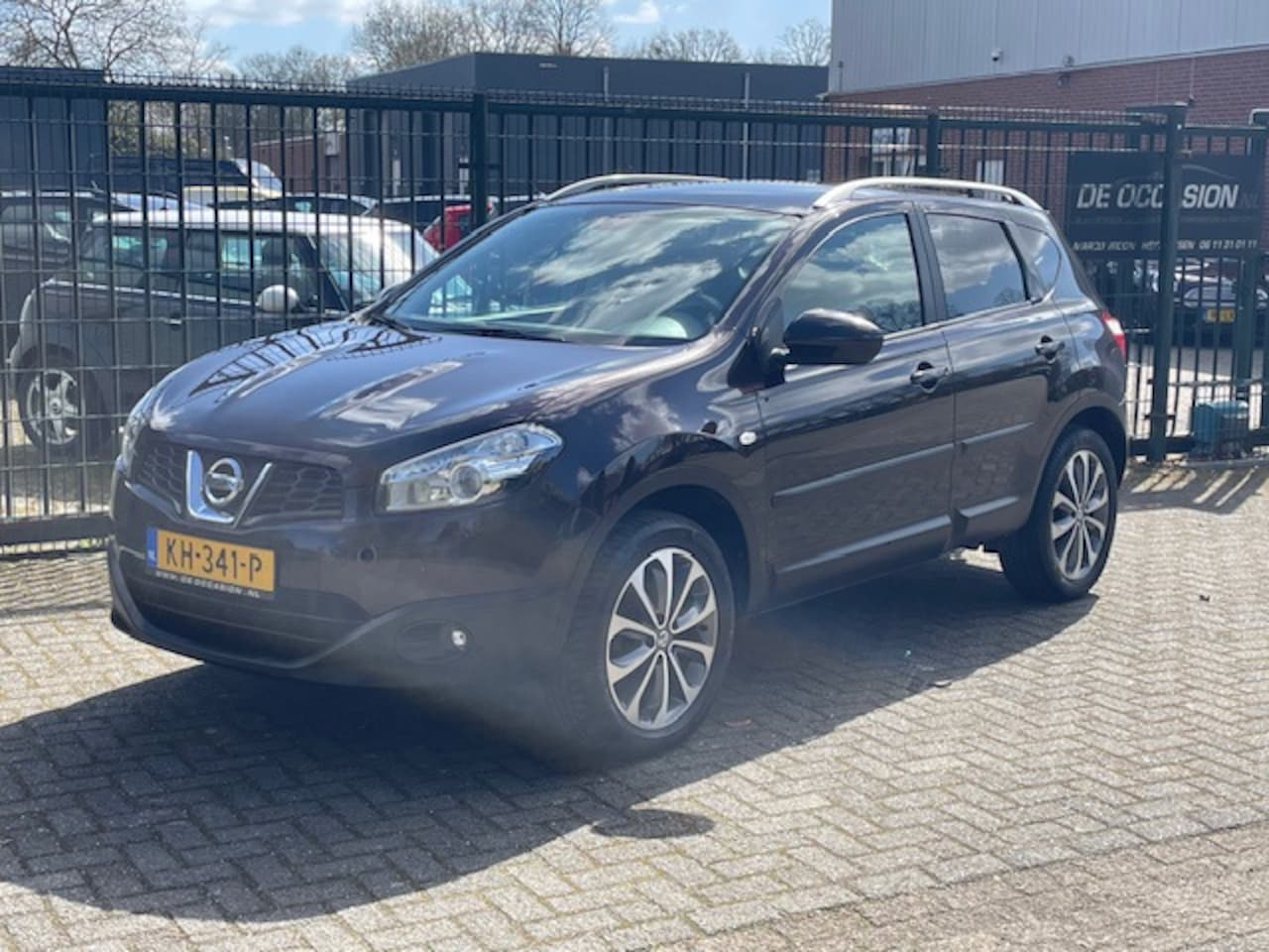 Nissan Qashqai - 1.6 Connect Edition 1e eig, pan dak, trekhaak, camera - AutoWereld.nl
