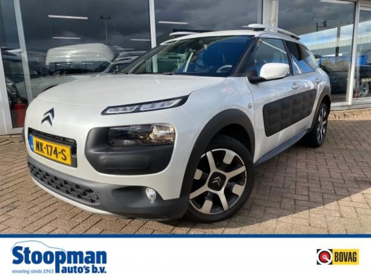 Citroën C4 Cactus - 110pk Rip Curl Clima Cruise Navi Pano - AutoWereld.nl