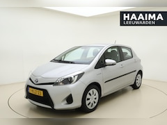 Toyota Yaris - 1.5 Full Hybrid Aspiration | Automaat | Camera | Climate control | Trekhaak | Cruise contr
