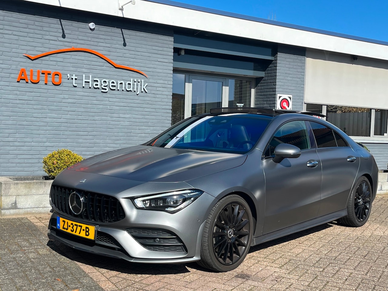 Mercedes-Benz CLA-Klasse - 250 4MATIC AMG pano NAP NL-auto org.mat! - AutoWereld.nl