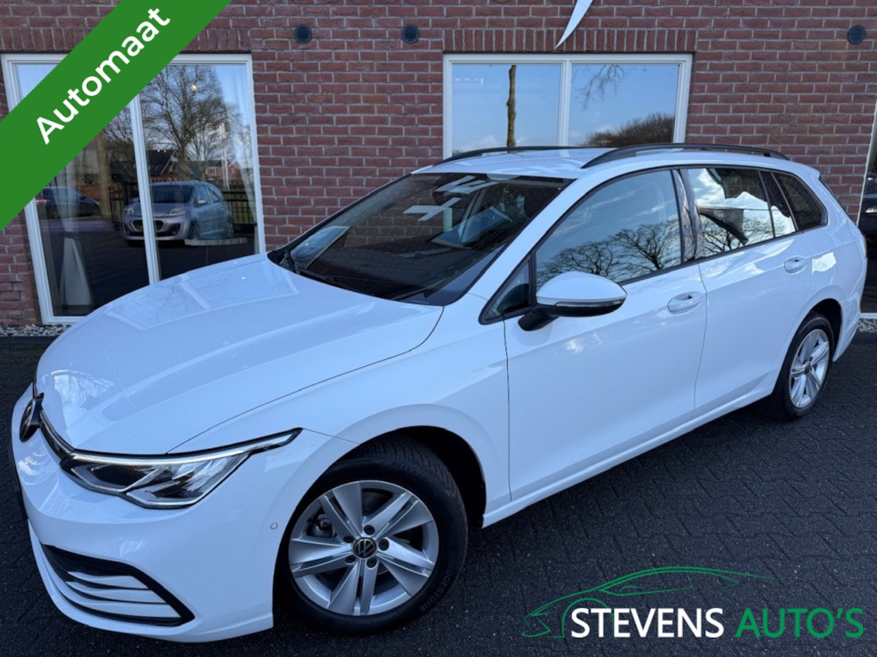 Volkswagen Golf Variant - 1.0 eTSI Life DIGIDASH / CAMERA / ADDAPT.CRUISE / CARPLAY / ANDR - AutoWereld.nl