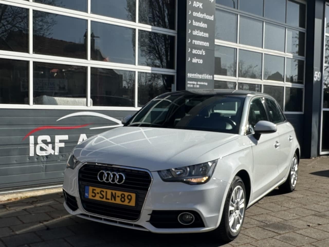 Audi A1 Sportback - 1.2 TFSI Attr. Pro Line - AutoWereld.nl