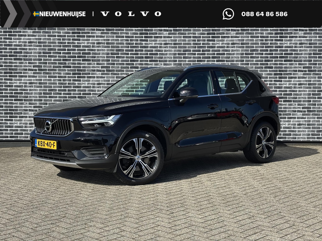 Volvo XC40 - 1.5 T4 Recharge Inscription Expression | Plug-in Hybrid (PHEV) | Panoramadak | Achteruitri - AutoWereld.nl