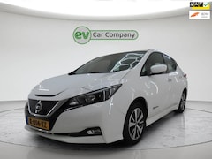 Nissan LEAF - Acenta 40 kWh | SOH 87% | Camera | 1e Eigenaar | Stoel- en stuurverwarming | Cruise Contro