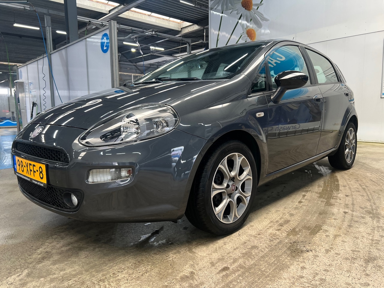 Fiat Punto Evo - 0.9 TwinAir Pop AIRCO APK bij aflevering - AutoWereld.nl