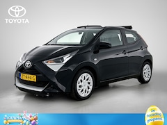 Toyota Aygo - 1.0 VVT-i x-play Cabrio | Nederlandse Auto | Apple Carplay / Android Auto | Camera | Airco