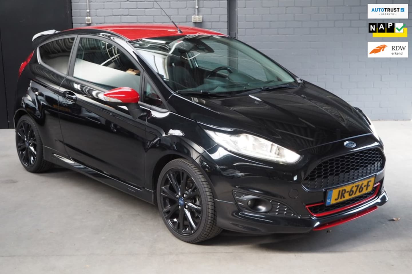Ford Fiesta - 1.0 EcoBoost Black Edition 1.0 EcoBoost Black Edition 140 pk - AutoWereld.nl