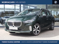 BMW 2-serie Active Tourer - 218i Luxury Line Automaat / Trekhaak / Achteruitrijcamera / Sportstoelen / Comfort Access