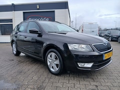 Skoda Octavia Combi - 1.2 TSI Zeer goed onderhouden/Apk 04-'2027