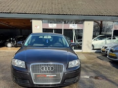 Audi A3 Sportback - 1.6 FSI Attraction
