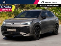 Volkswagen T-Roc - R-Line First Edition 1.5 eTSI 150 PK 7 versn. DSG · Achteruitrijcamera · Draadloze telefoo