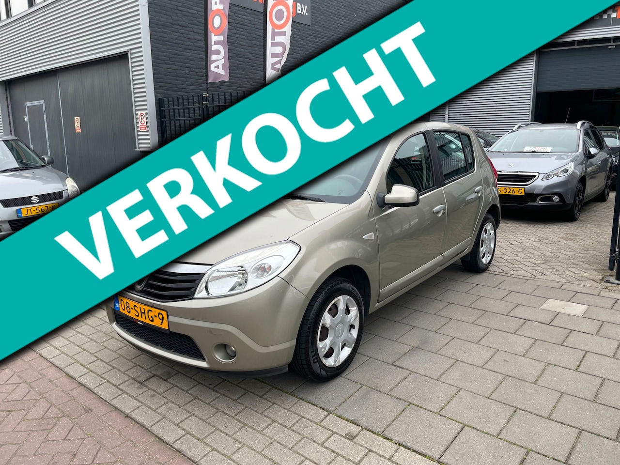 Dacia Sandero - 1.2 Lauréate 2e Eigenaar! Airco NAP APK - AutoWereld.nl
