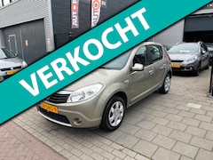 Dacia Sandero - 1.2 Lauréate 2e Eigenaar Airco NAP APK