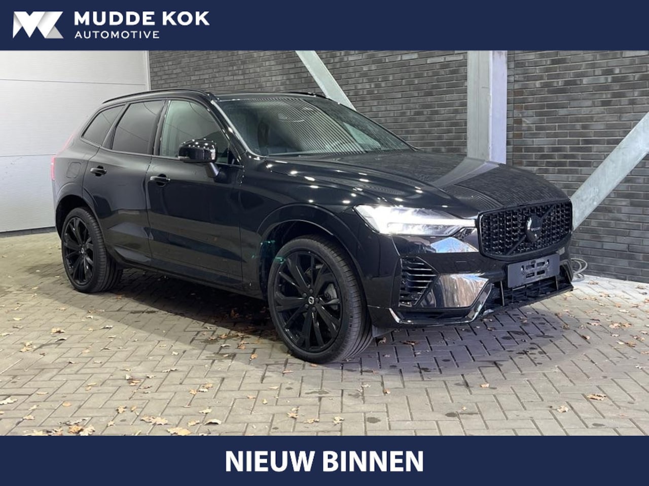 Volvo XC60 - T8 Plug-in hybrid Ultra Black Edition | Luchtvering | Bowers&Wilkins | Massage | 360° Came - AutoWereld.nl