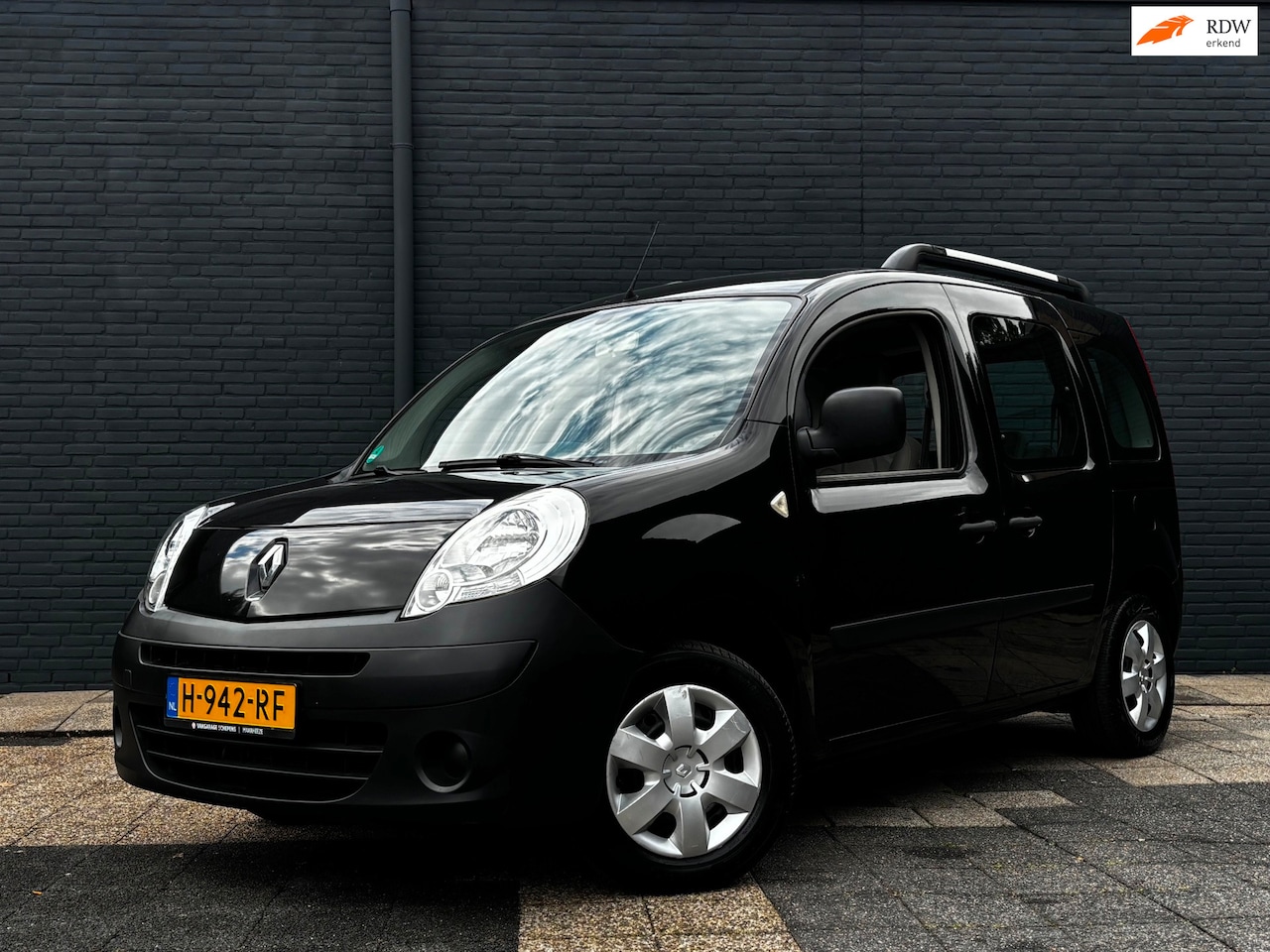Renault Kangoo Family - 1.6 Expression | Airco - AutoWereld.nl