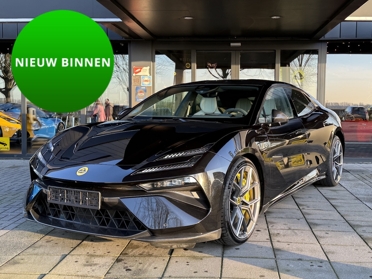 Lotus Emeya - R 102 kWh 900 PK Keramische remmen   4 Zitplaatsen  LM velgen  ALLE OPTIES - AutoWereld.nl