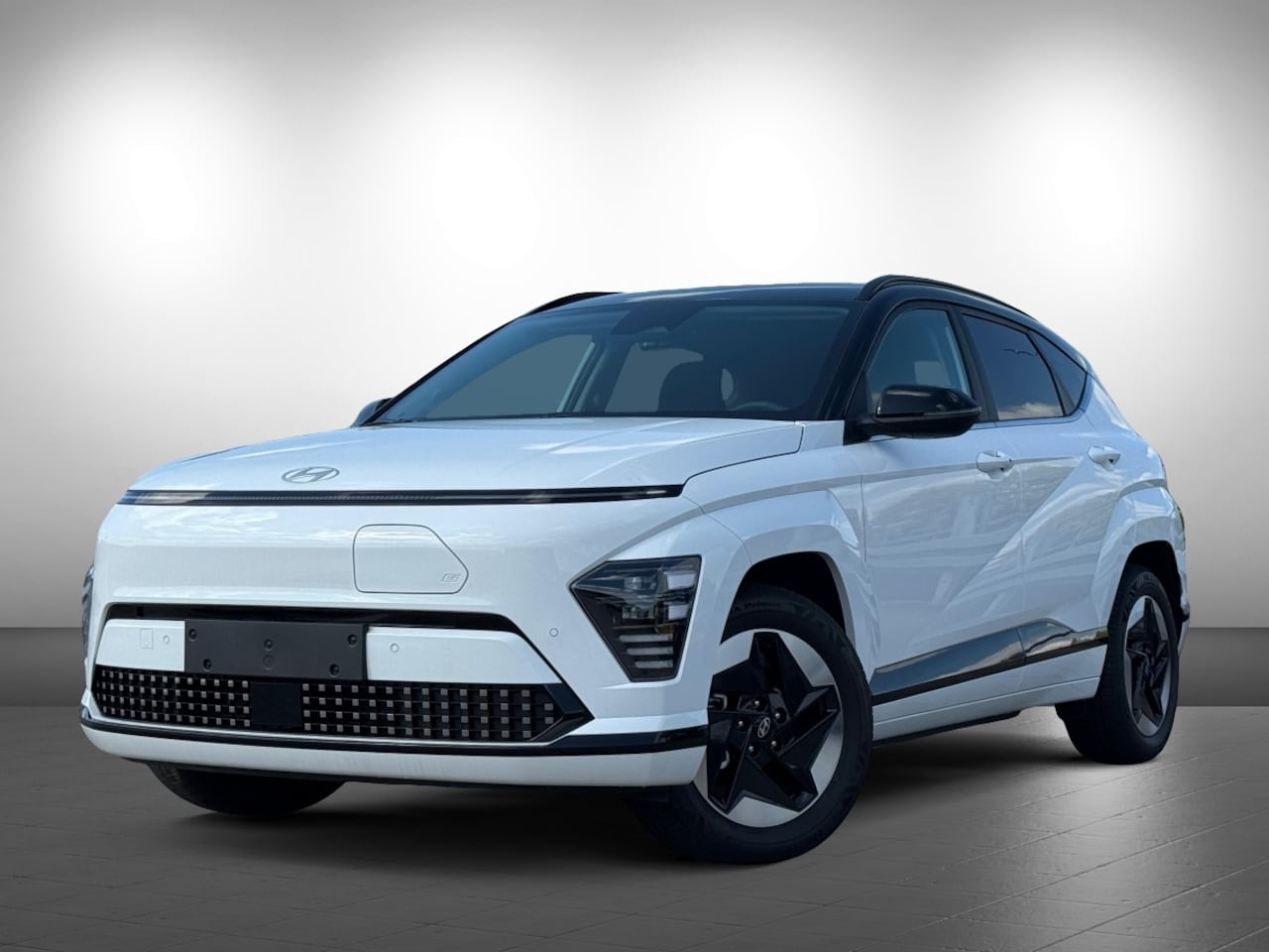 Hyundai Kona Electric - Comfort Smart 65.4 kWh Volledig Elektrisch, met Warmtepomp, Navigatie, Automatische Aircon - AutoWereld.nl