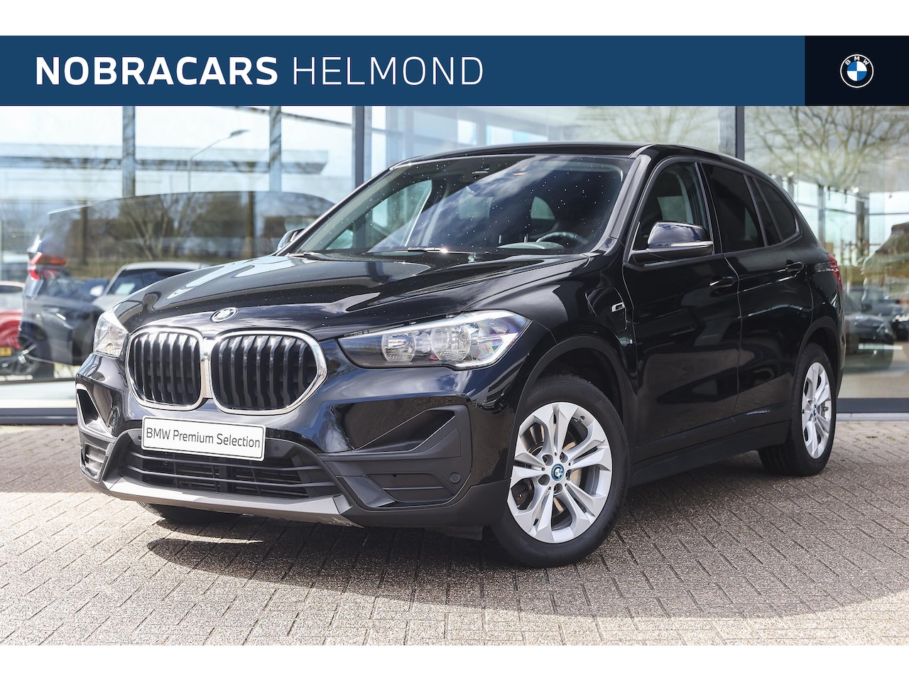 BMW X1 - xDrive25e Automaat / Apple CarPlay / Getint glas / Cruise Control / Aut.airconditioning / - AutoWereld.nl