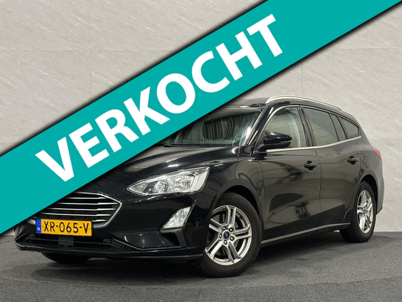 Ford Focus Wagon - 1.0 EcoBoost Trend Edition Business Carplay - AutoWereld.nl