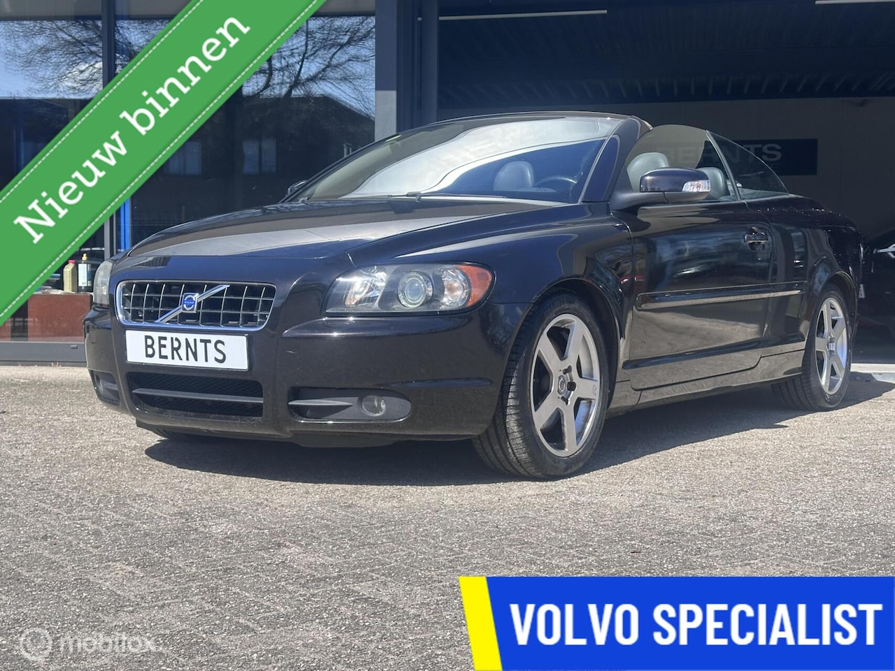 Volvo C70 Convertible - 2.4|Automaat|Leder|Parkeersensoren - AutoWereld.nl