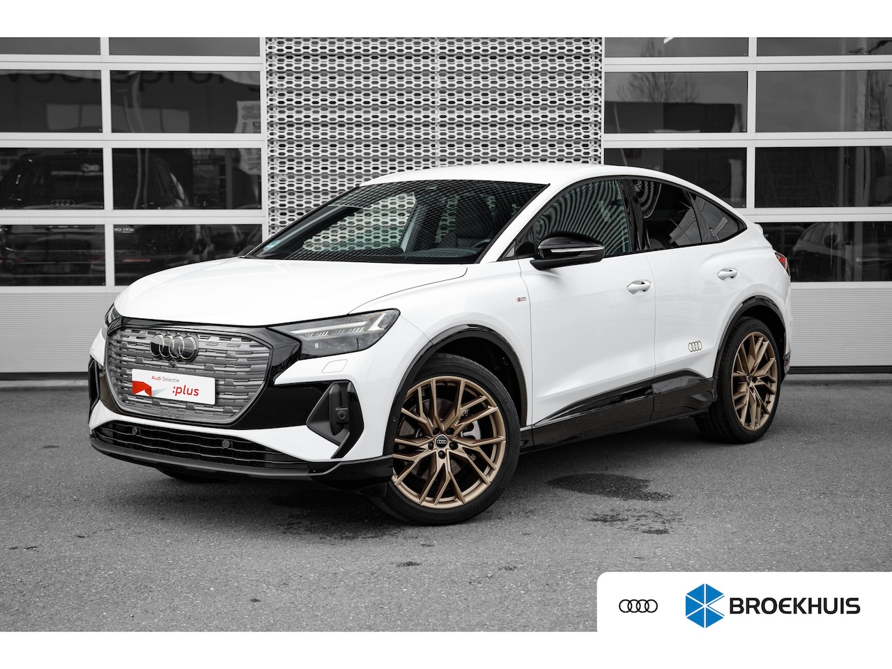 Audi Q4 Sportback e-tron - 55 e-tron quattro basis | Sonos | Keyless | Dynamiekpakket Plus | Comfortpakket plus | - AutoWereld.nl